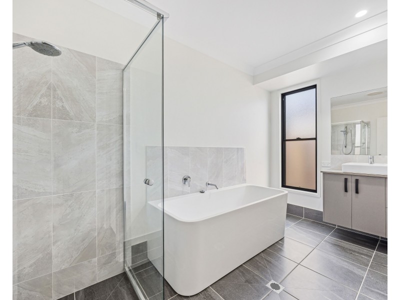 25 Conservation Drive, Urraween QLD 4655