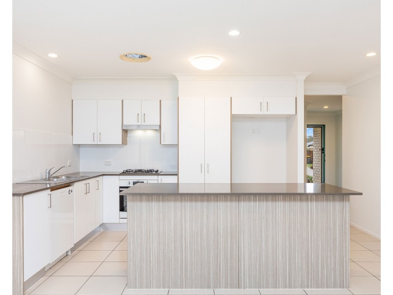 13 Mawson Court, Urraween QLD 4655