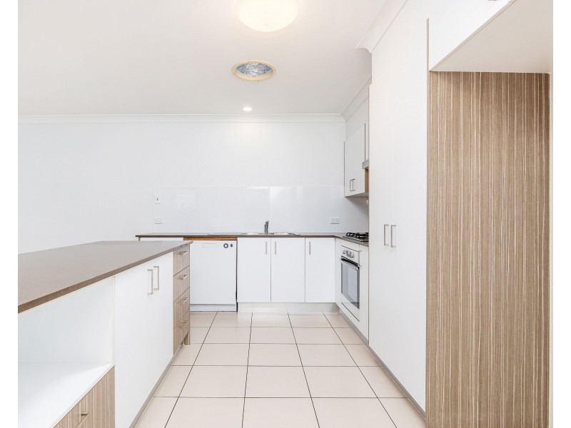 13 Mawson Court, Urraween QLD 4655