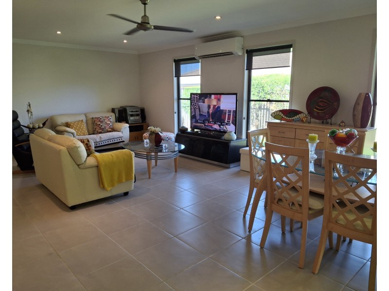 3  Bayley Court, Urraween QLD 4655