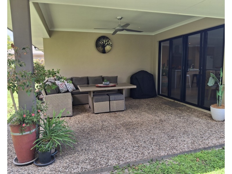 3 Bayley Court, Urraween QLD 4655