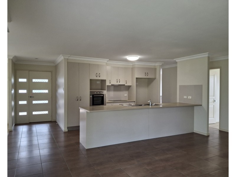 24 Harly Court, Urraween QLD 4655