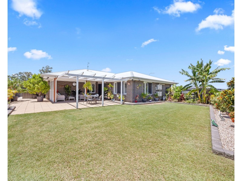 Eli Waters QLD 4655