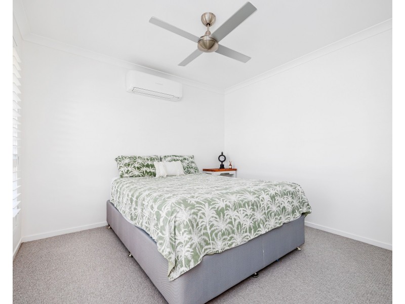 Eli Waters QLD 4655
