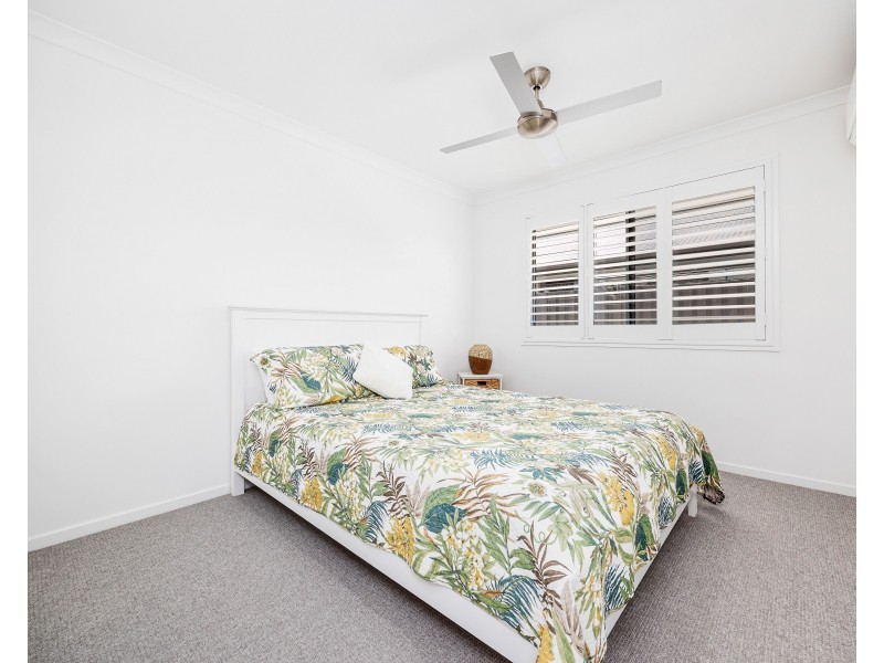 Eli Waters QLD 4655