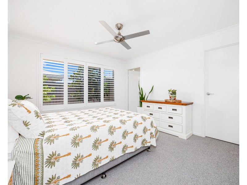 Eli Waters QLD 4655