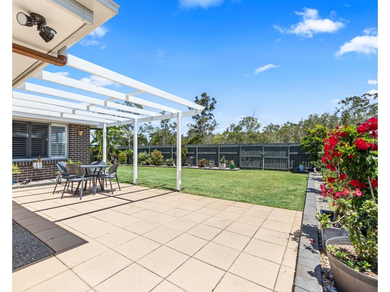 184 Ibis Blvd, Eli Waters QLD 4655