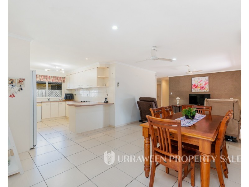 18  Emerald Park Way, Urangan QLD 4655