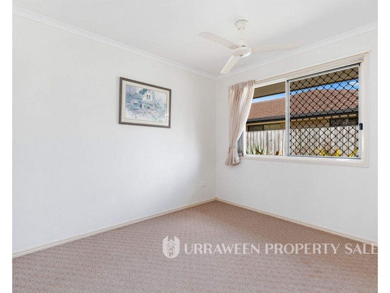 18  Emerald Park Way, Urangan QLD 4655