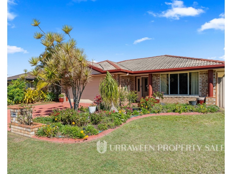 18  Emerald Park Way, Urangan QLD 4655
