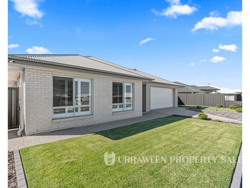 31 Mataranka Circuit, Nikenbah QLD 4655
