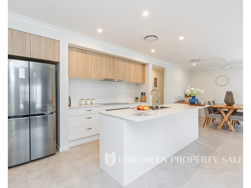 31 Mataranka Circuit, Nikenbah QLD 4655