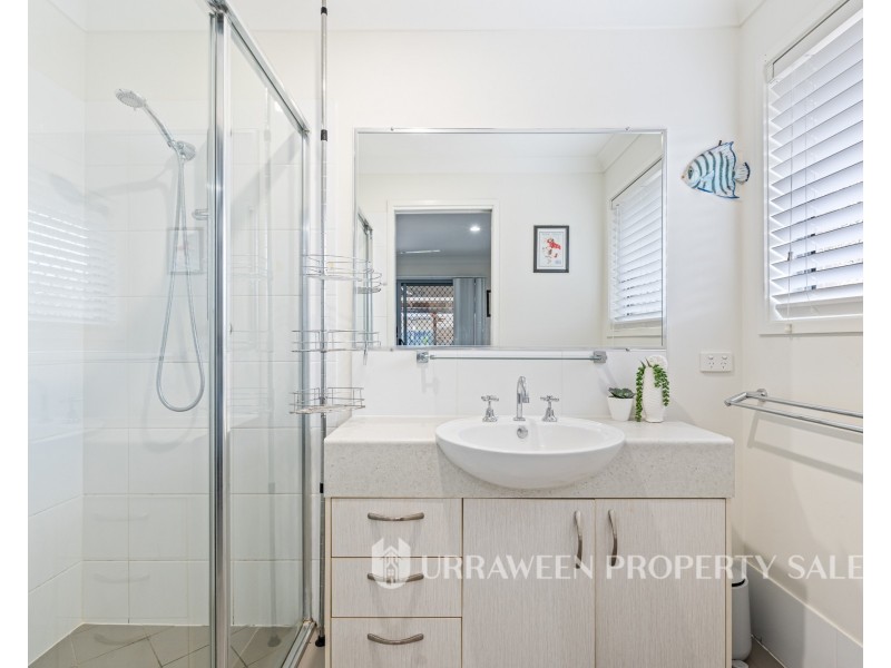 8   Mawson Court, Urraween QLD 4655