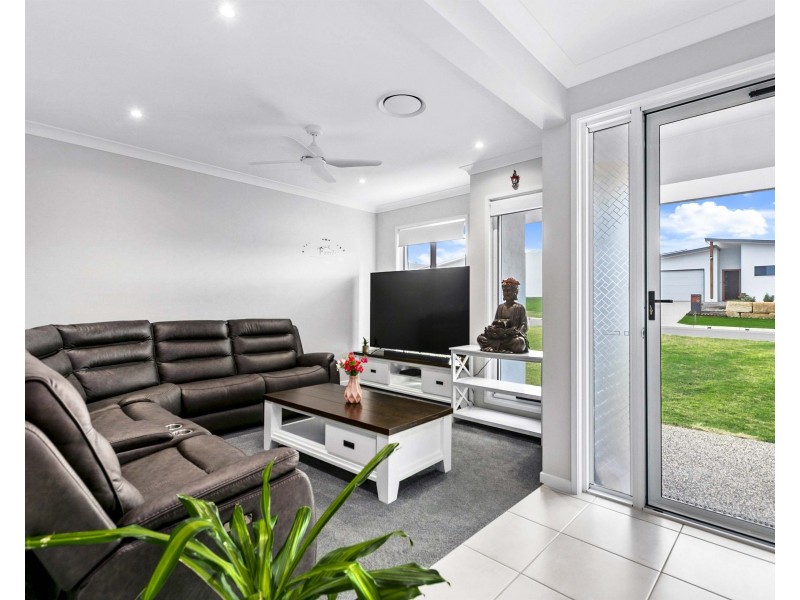 11 Watermelon Way, Kawungan QLD 4655