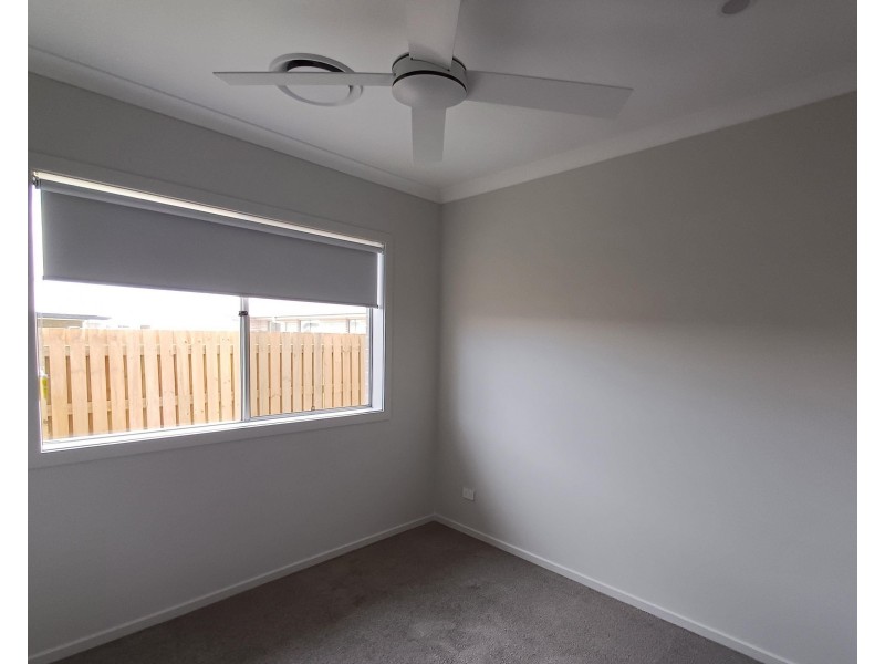 4 Quetta Close, Eli Waters QLD 4655