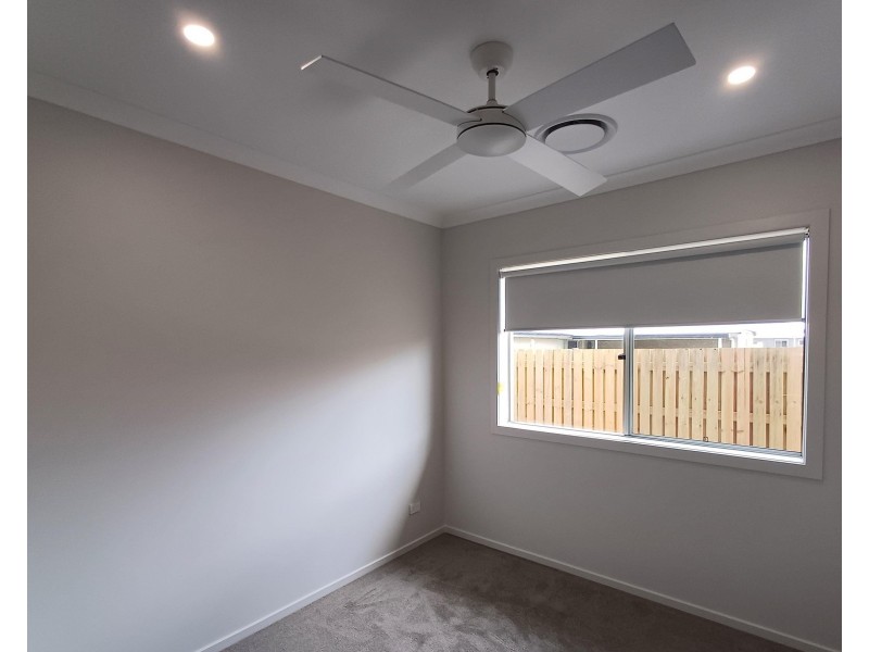 4 Quetta Close, Eli Waters QLD 4655