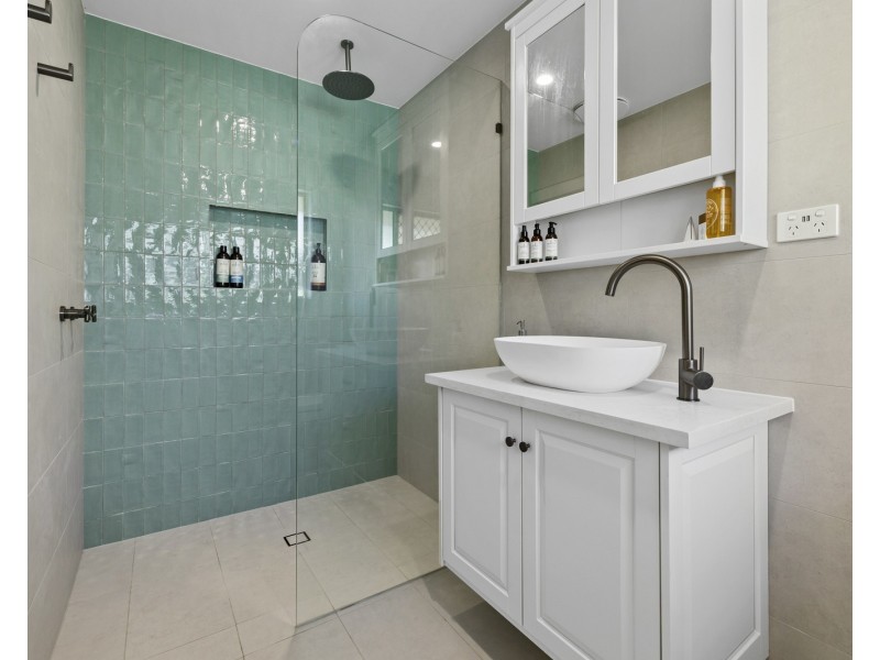 9 Nandina Terrace, Banora Point NSW 2486