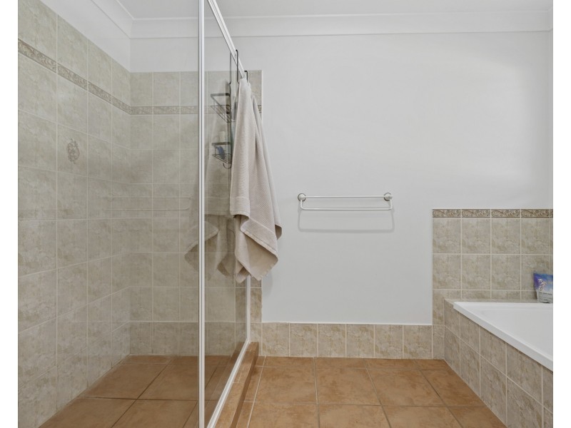 9 Nandina Terrace, Banora Point NSW 2486