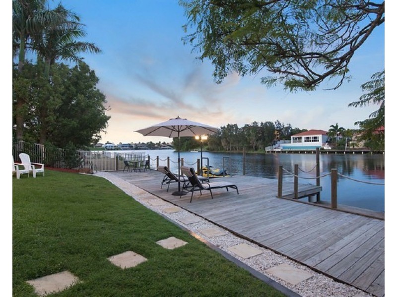 87 Bollard Circuit, Clear Island Waters QLD 4226
