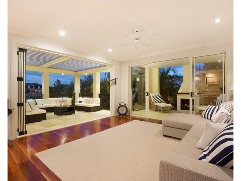 87 Bollard Circuit, Clear Island Waters QLD 4226