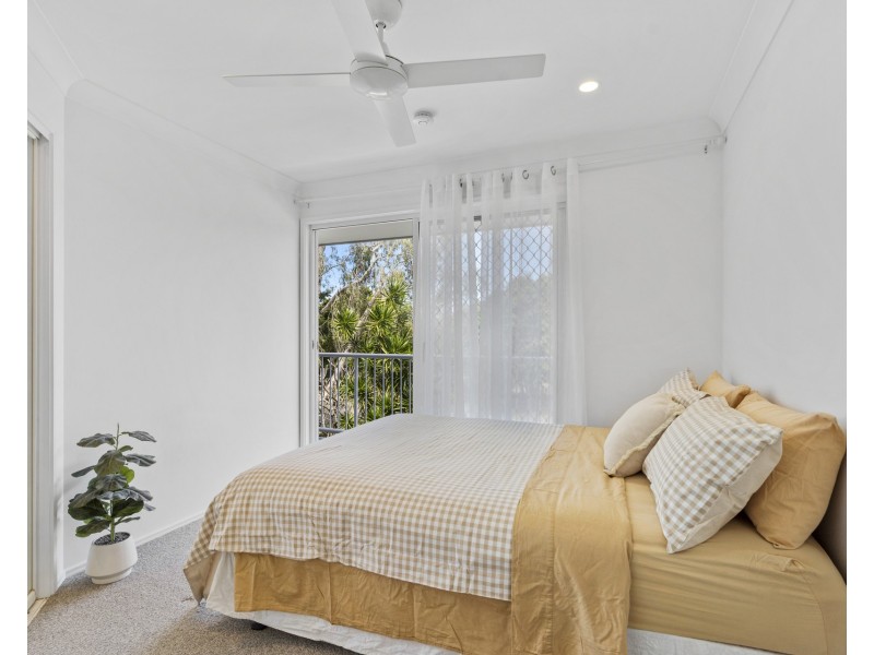 41/9-15 Harrier Drive, Burleigh Waters QLD 4220