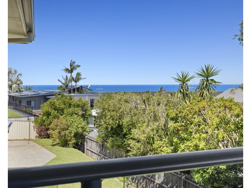 38A Walter Crescent, Banora Point NSW 2486