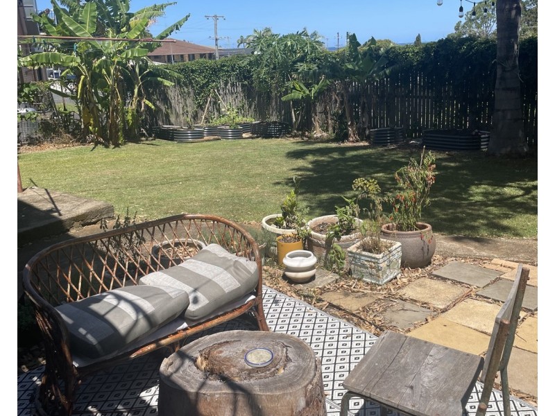 28 Oyster Point Road, Banora Point NSW 2486
