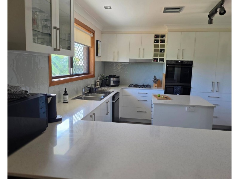 5 Adina Place, Banora Point NSW 2486