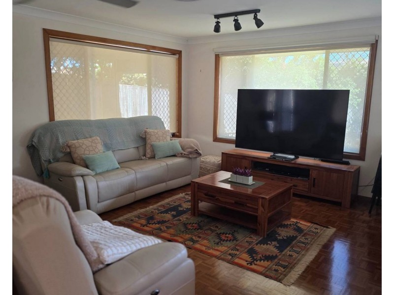 5 Adina Place, Banora Point NSW 2486