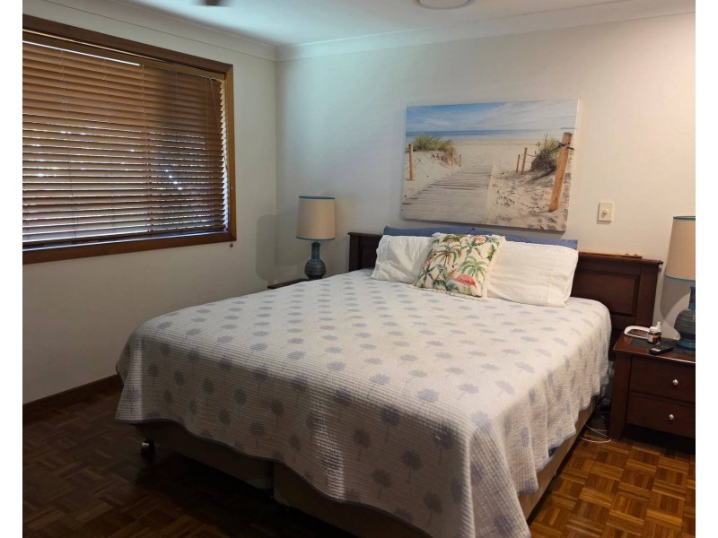 5 Adina Place, Banora Point NSW 2486