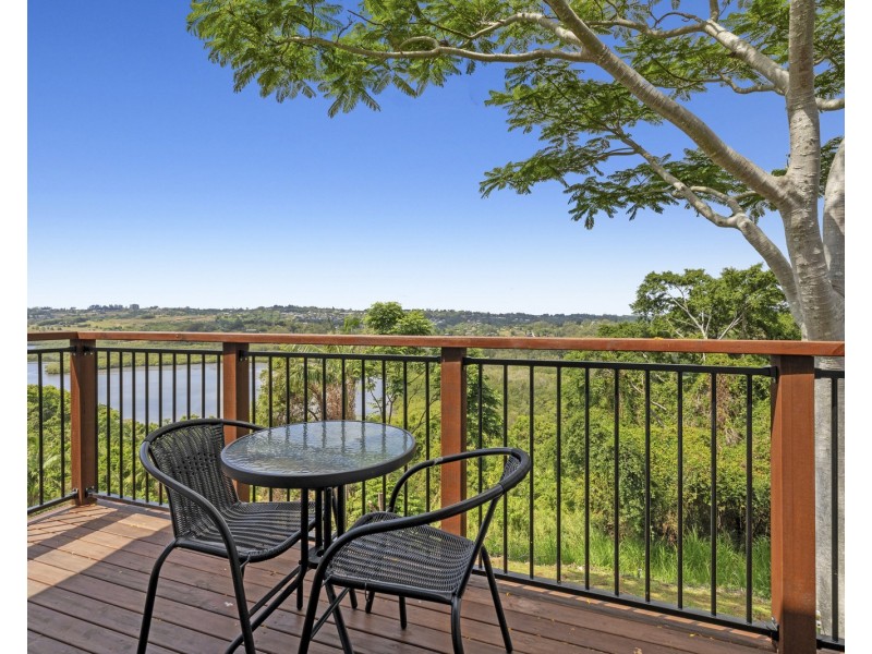 43 Broadwater Esplanade, Bilambil Heights NSW 2486