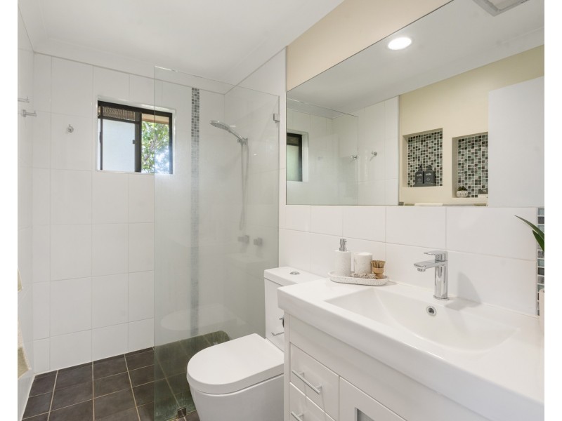 19 Durigan Place, Banora Point NSW 2486