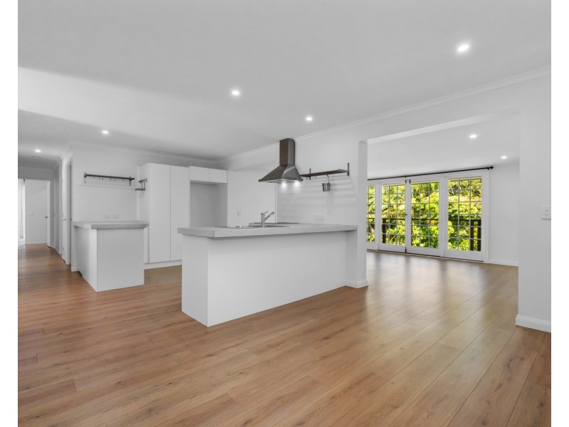 29 Glen Ayr Drive, Banora Point NSW 2486