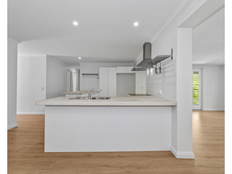 29 Glen Ayr Drive, Banora Point NSW 2486