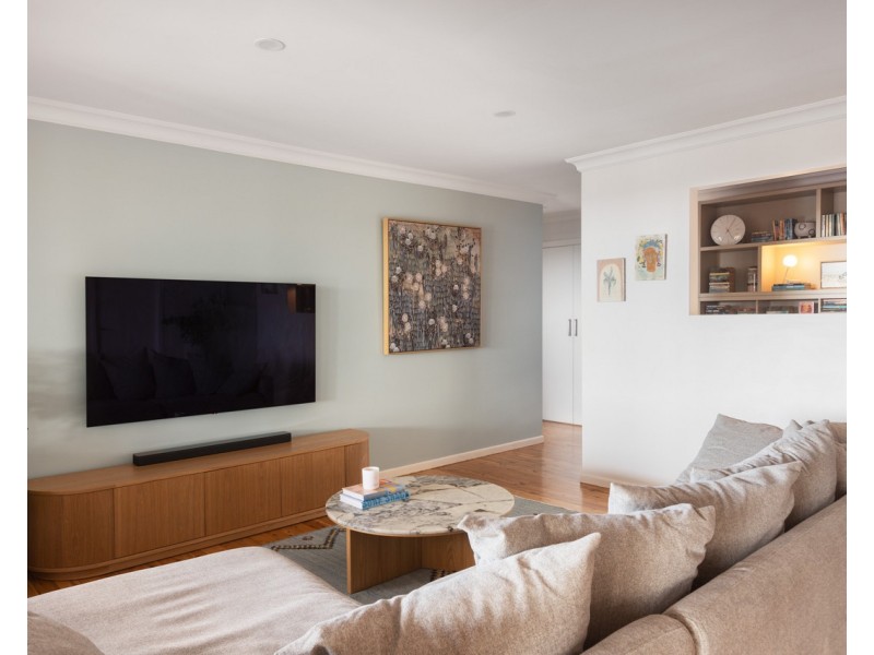 33 Oyster Point Road, Banora Point NSW 2486