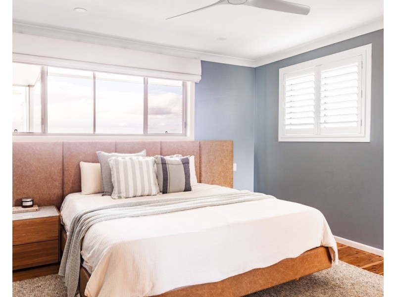 33 Oyster Point Road, Banora Point NSW 2486