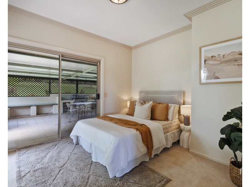 3 The Parapet, Banora Point NSW 2486