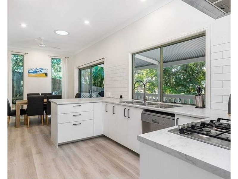 2 Pecan Court, Suffolk Park NSW 2481