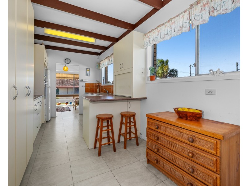 14 Hibiscus Parade, Banora Point NSW 2486