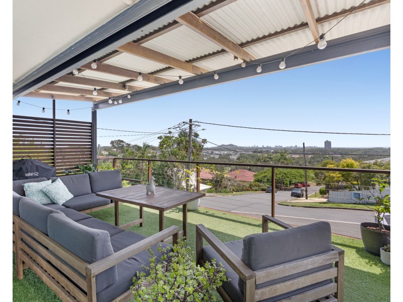 14 Laura Street, Banora Point NSW 2486