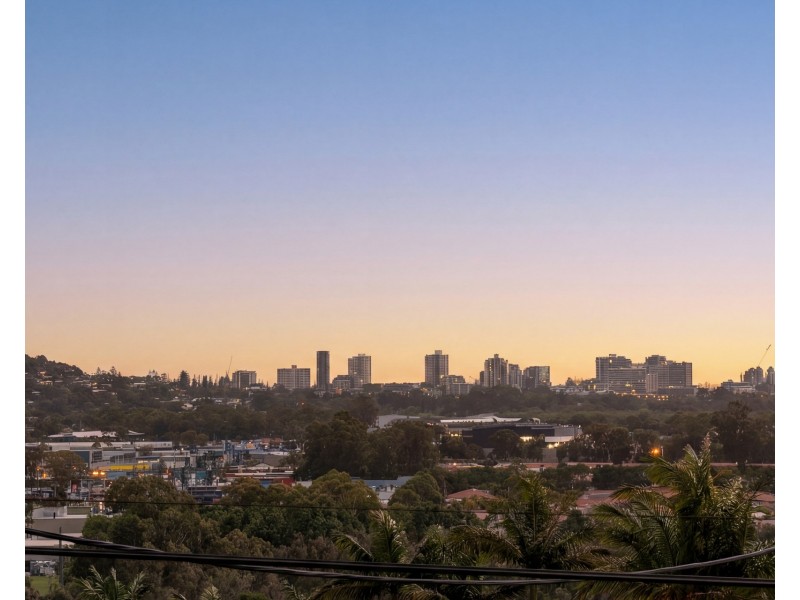 14 Laura Street, Banora Point NSW 2486