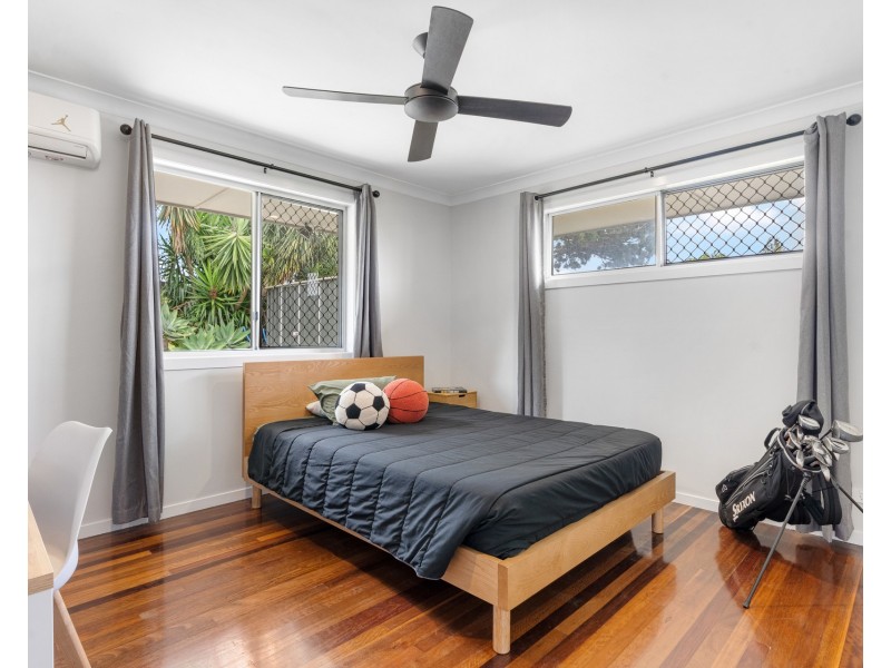 14 Laura Street, Banora Point NSW 2486