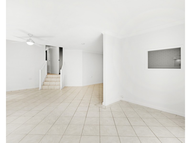 1/33 Amaroo Drive, Banora Point NSW 2486