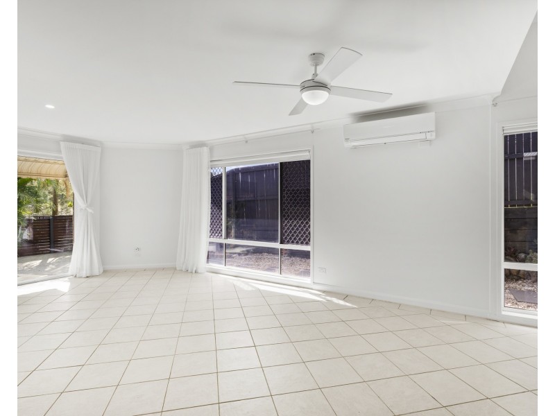 1/33 Amaroo Drive, Banora Point NSW 2486