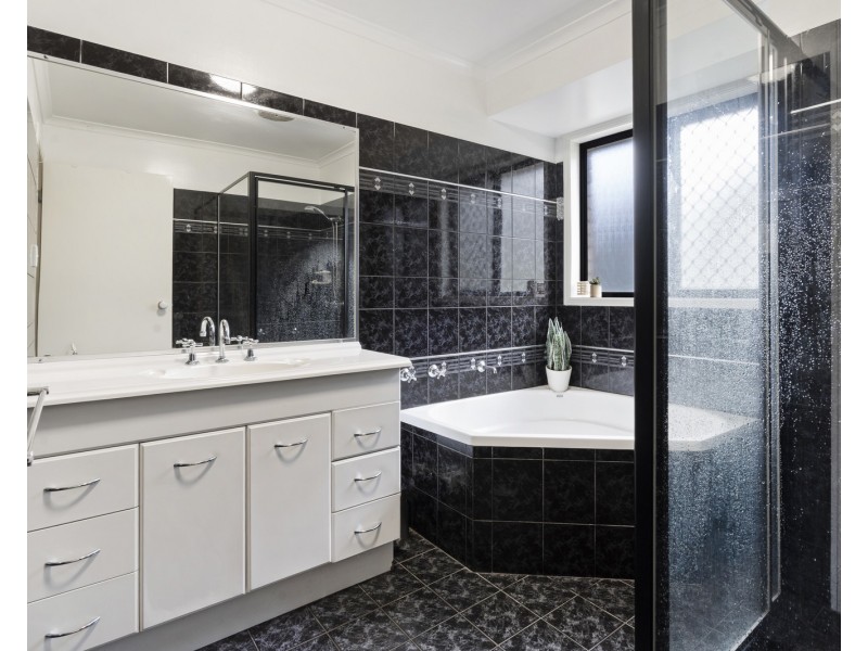 21 Scenic Drive, Bilambil Heights NSW 2486