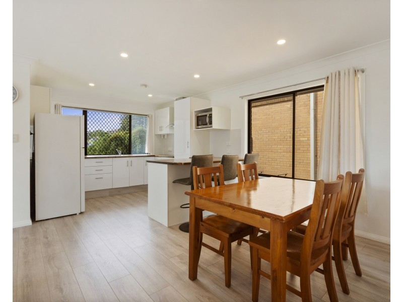 28 Pioneer Parade, Banora Point NSW 2486