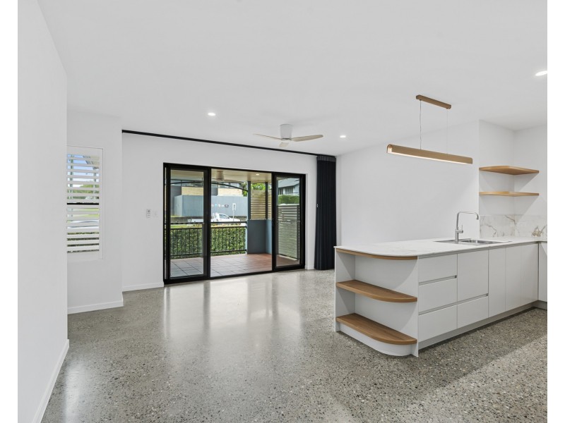 8/4 Lisson Grove, Clayfield QLD 4011