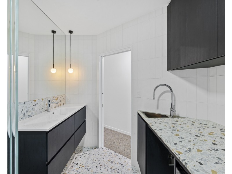 8/4 Lisson Grove, Clayfield QLD 4011