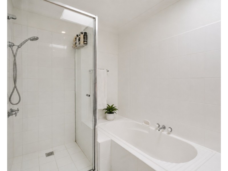 50 Melinda Street, Southport QLD 4215