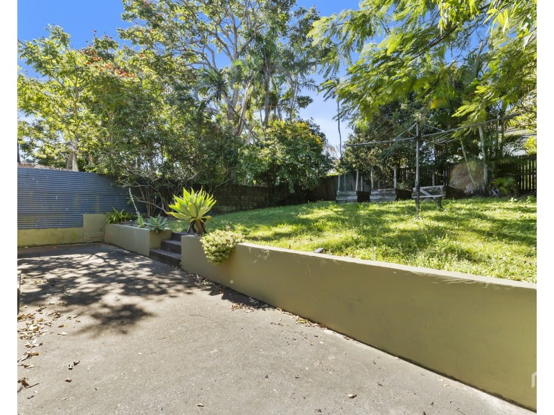 50 Melinda Street, Southport QLD 4215